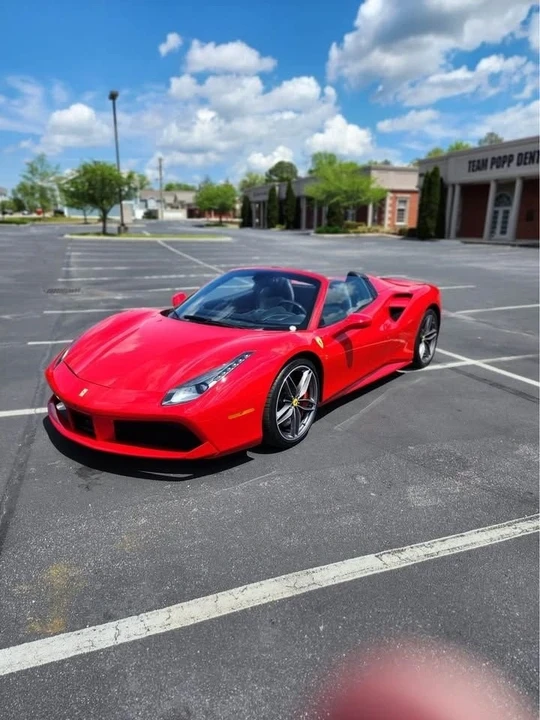2019 Ferrari 488 GTB - Image 2 of 10