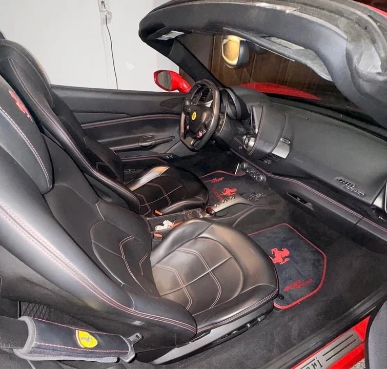 2019 Ferrari 488 GTB - Image 9 of 10
