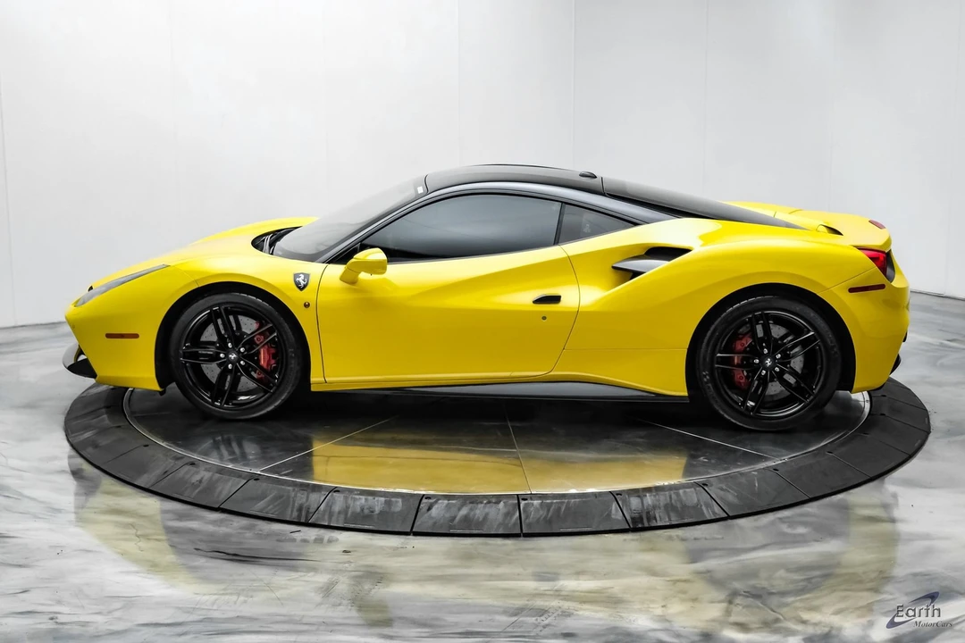 2019 Ferrari 488 GTB - Image 9 of 31