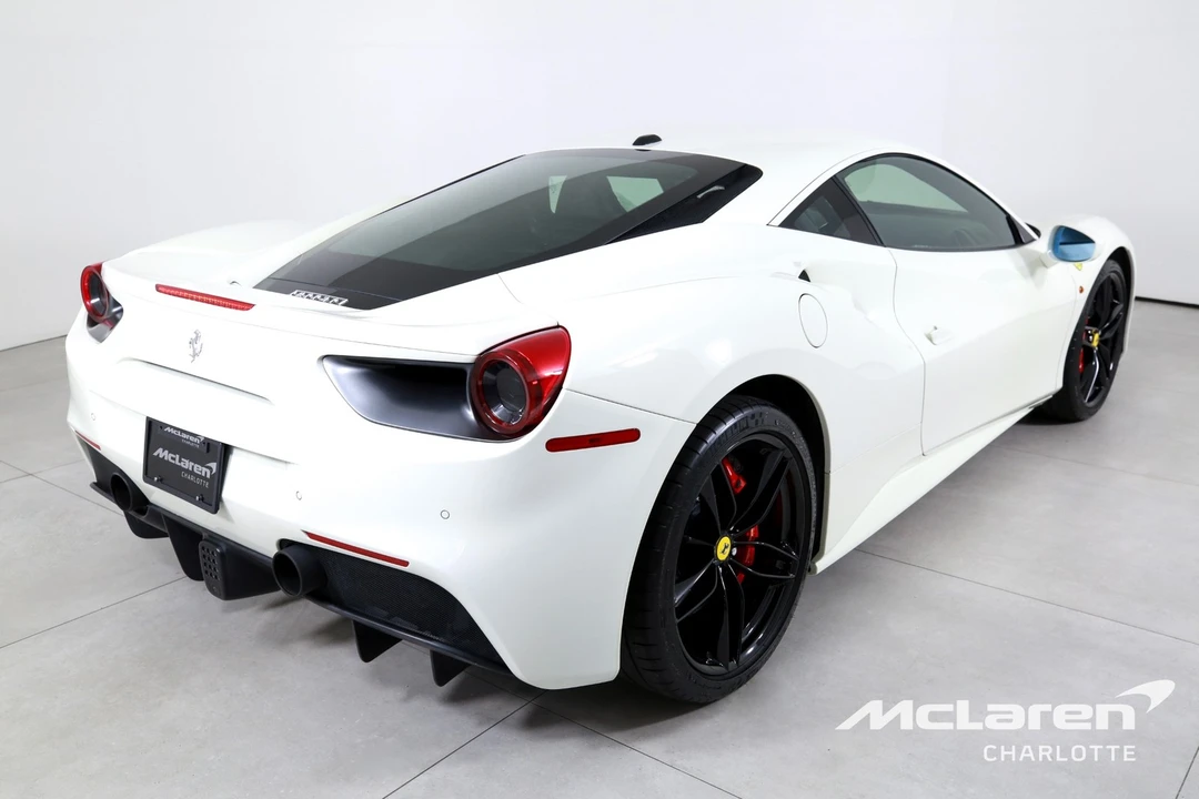 2019 Ferrari 488 - Image 8 of 31