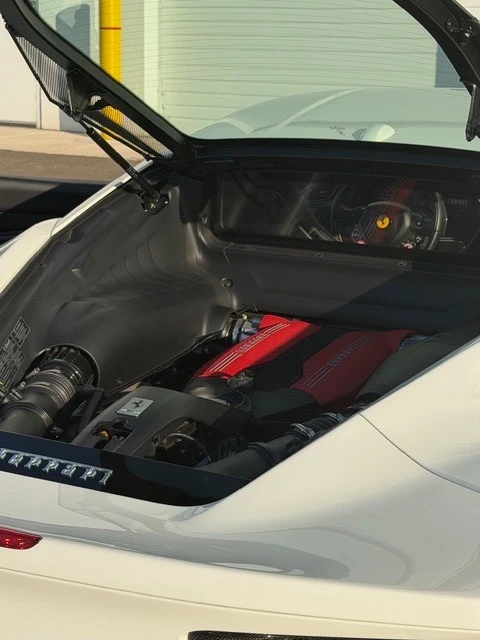 2019 Ferrari 488 - Image 15 of 31