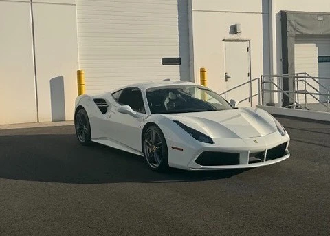 2019 Ferrari 488 - Image 23 of 31