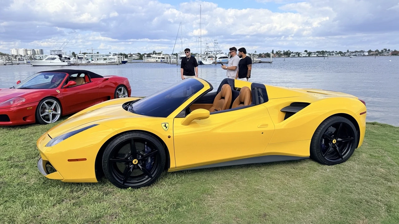 2019 Ferrari 488 - Image 9 of 16