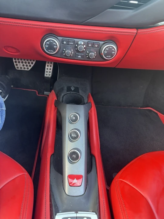 2019 Ferrari 488 - Image 6 of 21