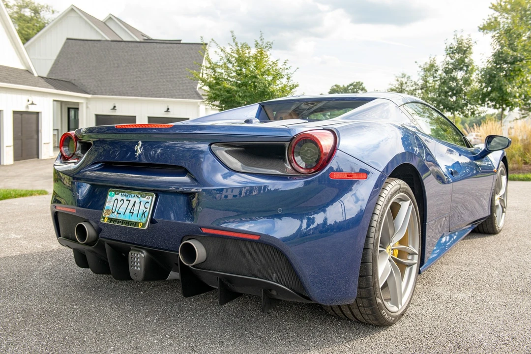 2019 Ferrari 488 - Image 20 of 31