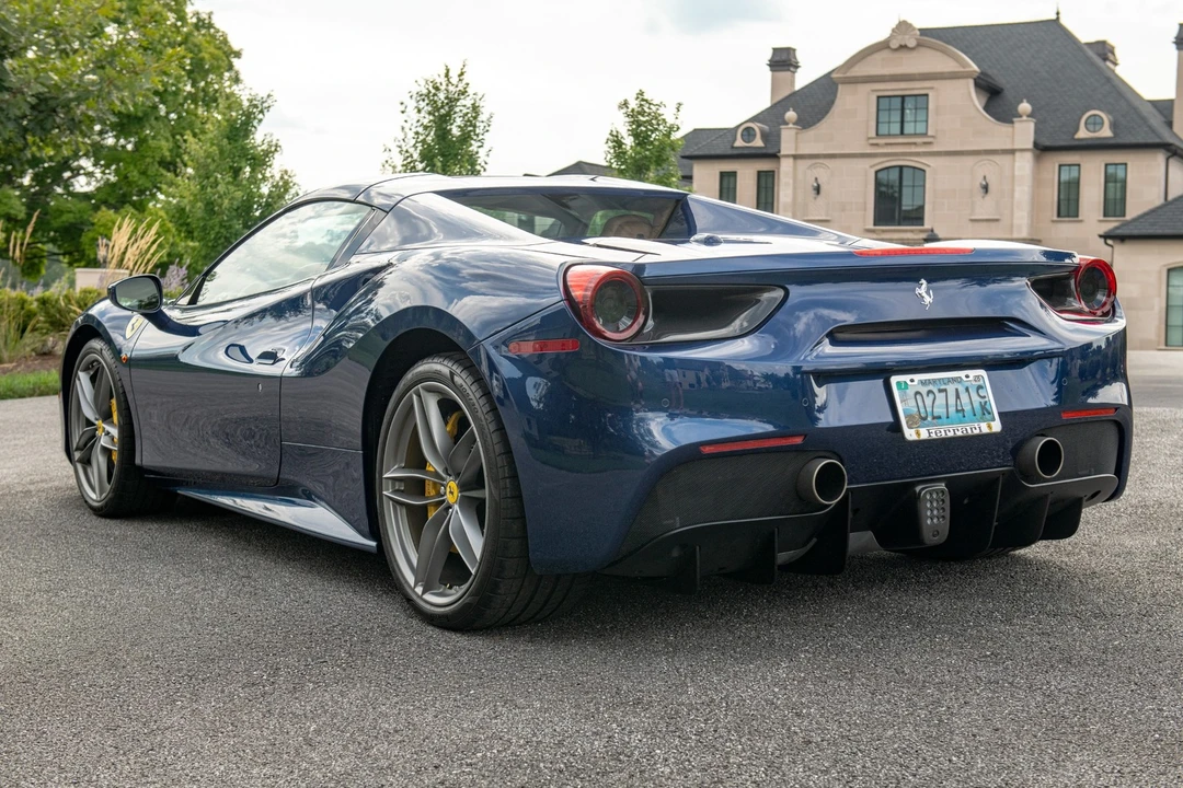 2019 Ferrari 488 - Image 8 of 31
