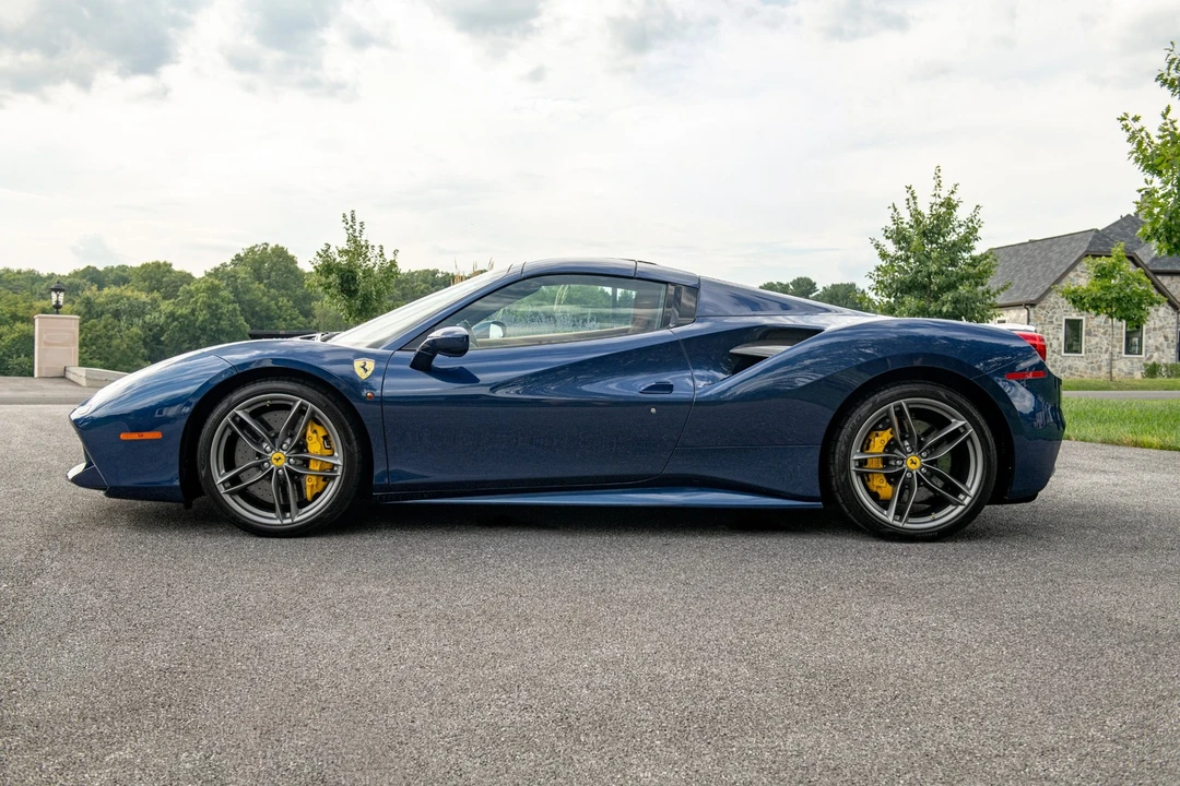 2019 Ferrari 488 - Image 9 of 31