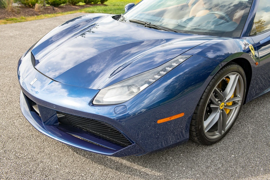 2019 Ferrari 488 - Image 12 of 31