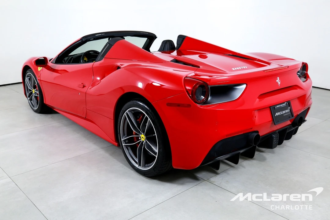 2019 Ferrari 488 - Image 7 of 31