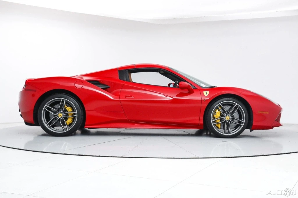 2019 Ferrari 488 GTB - Image 11 of 21