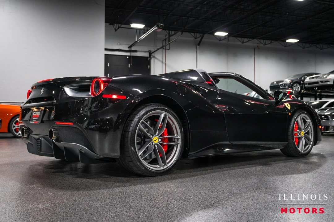 2019 Ferrari 488 - Image 5 of 31