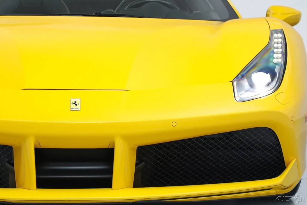 2019 Ferrari 488 - Image 15 of 21