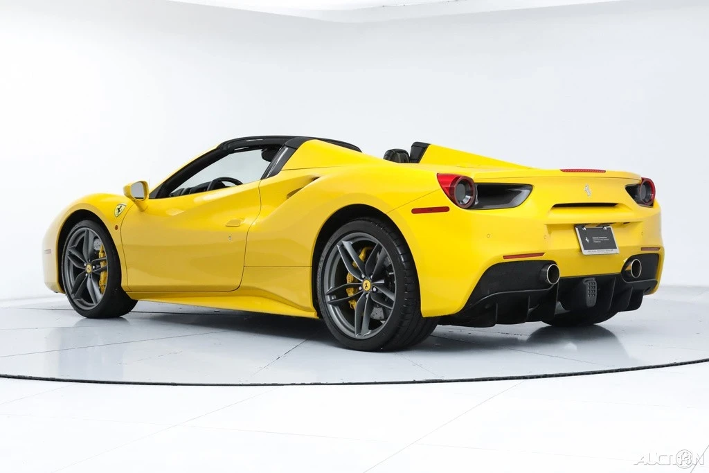 2019 Ferrari 488 - Image 8 of 21