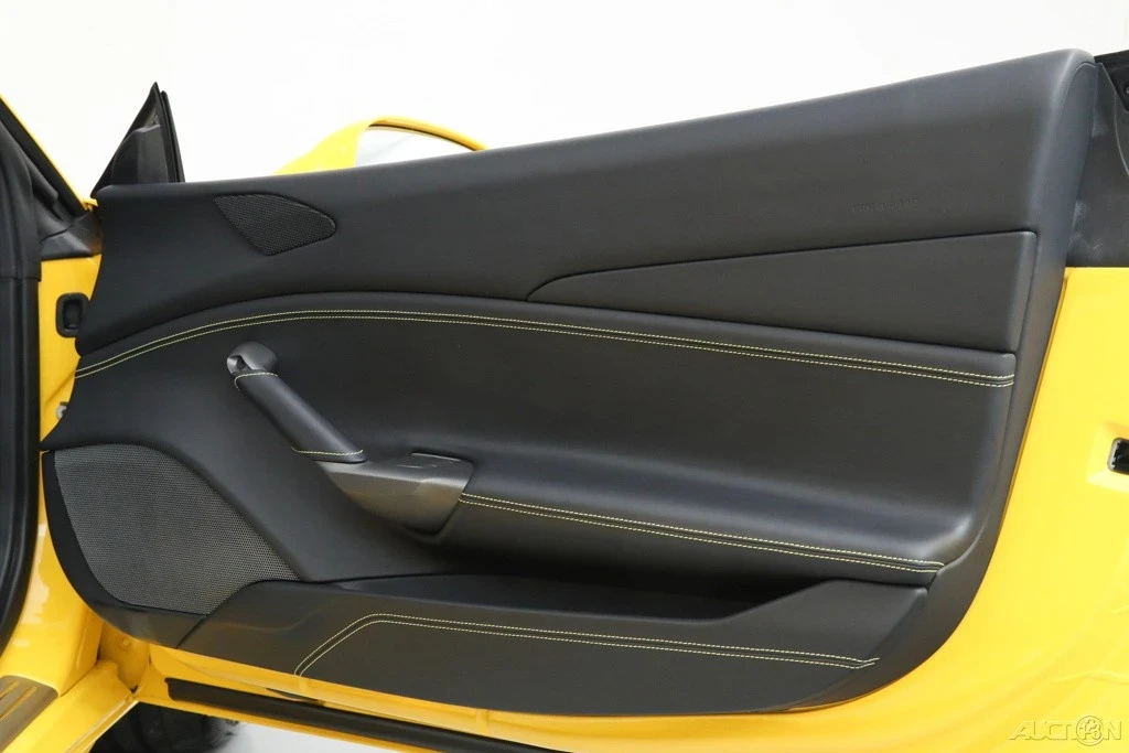 2019 Ferrari 488 - Image 20 of 21