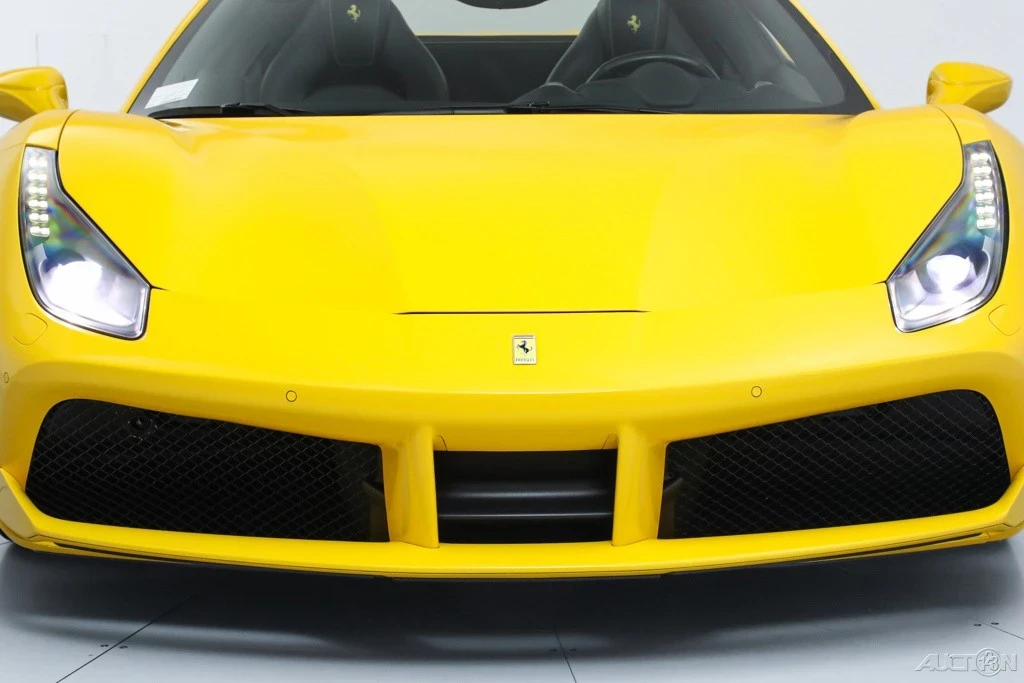 2019 Ferrari 488 - Image 14 of 21