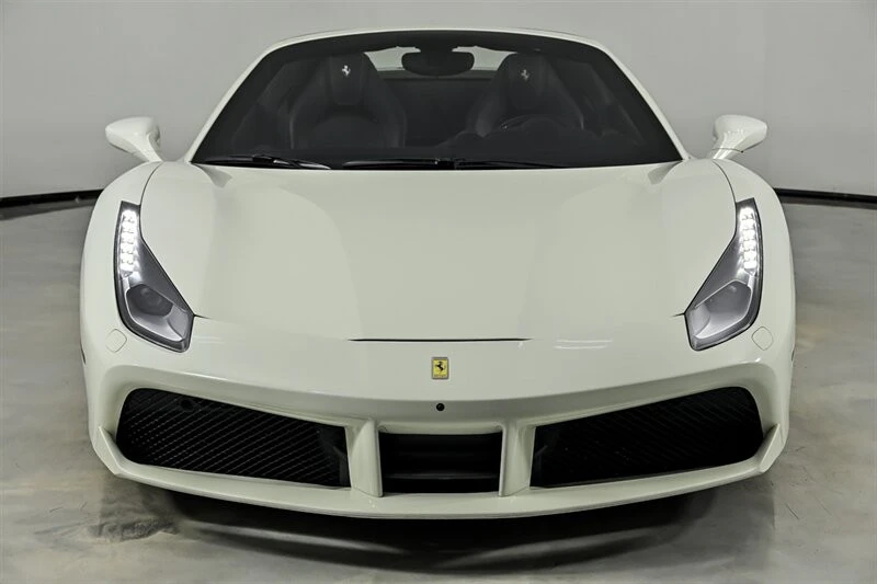 2019 Ferrari 488 - Image 4 of 31