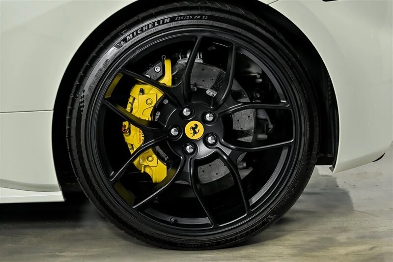 2019 Ferrari 488 - Image 8 of 31