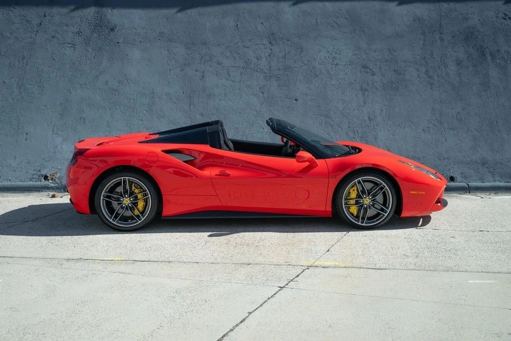 2019 Ferrari 488 - Image 10 of 21
