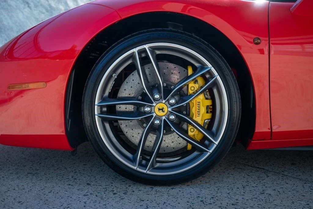 2019 Ferrari 488 - Image 18 of 21
