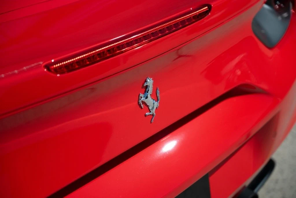 2019 Ferrari 488 - Image 20 of 21