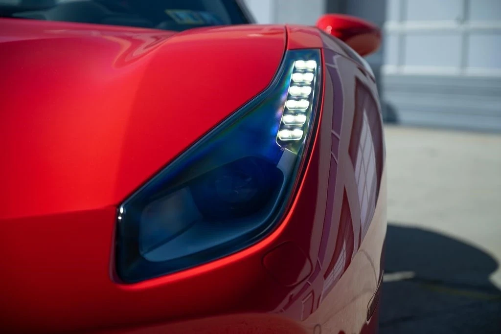 2019 Ferrari 488 - Image 17 of 21