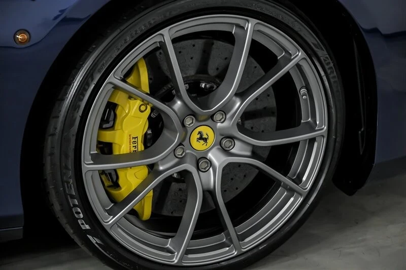 2019 Ferrari 488 - Image 17 of 21