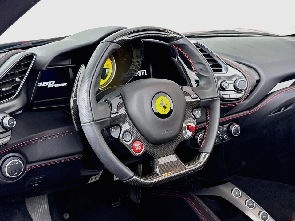 2019 Ferrari 488 - Image 12 of 31