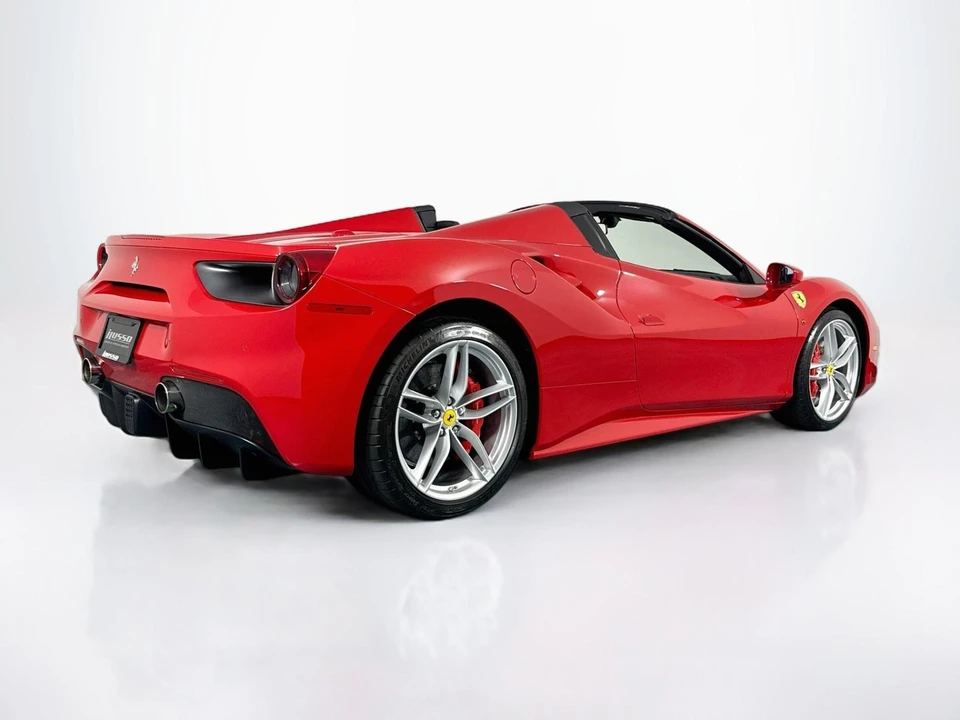 2019 Ferrari 488 - Image 5 of 31