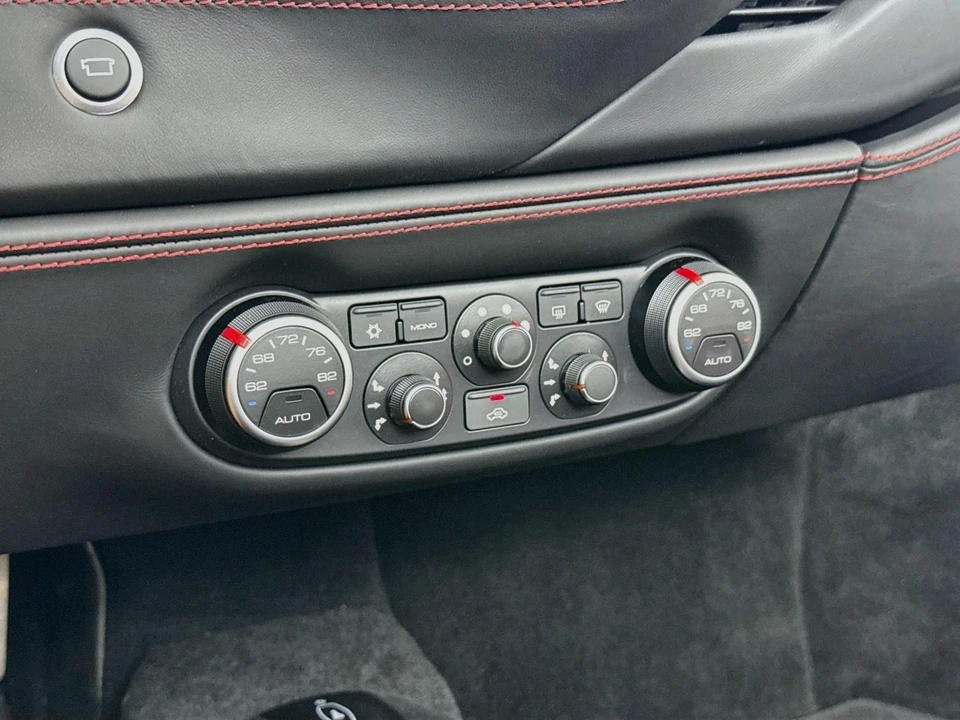 2019 Ferrari 488 - Image 17 of 31