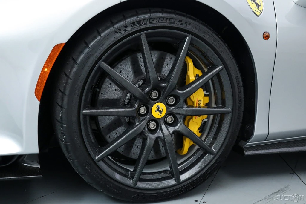 2019 Ferrari 488 - Image 17 of 21
