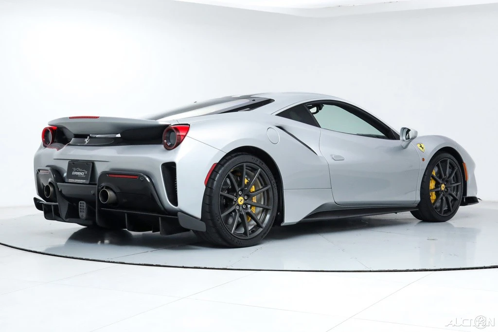 2019 Ferrari 488 - Image 3 of 21