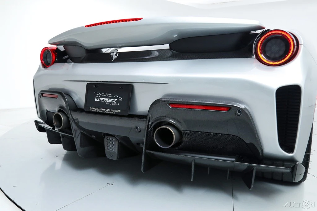 2019 Ferrari 488 - Image 19 of 21