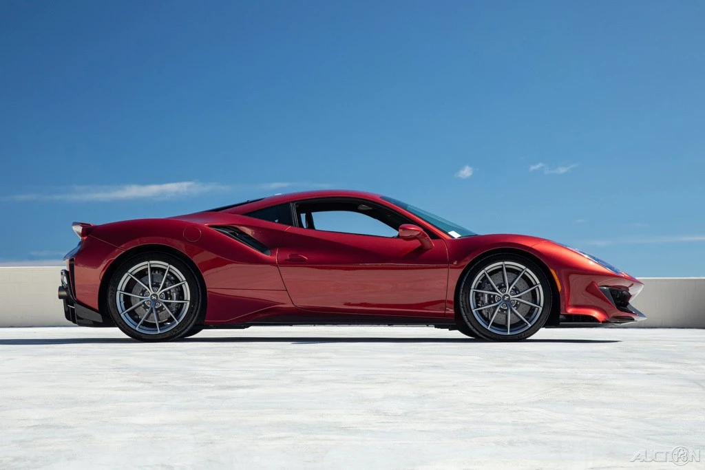 2019 Ferrari 488 - Image 8 of 21