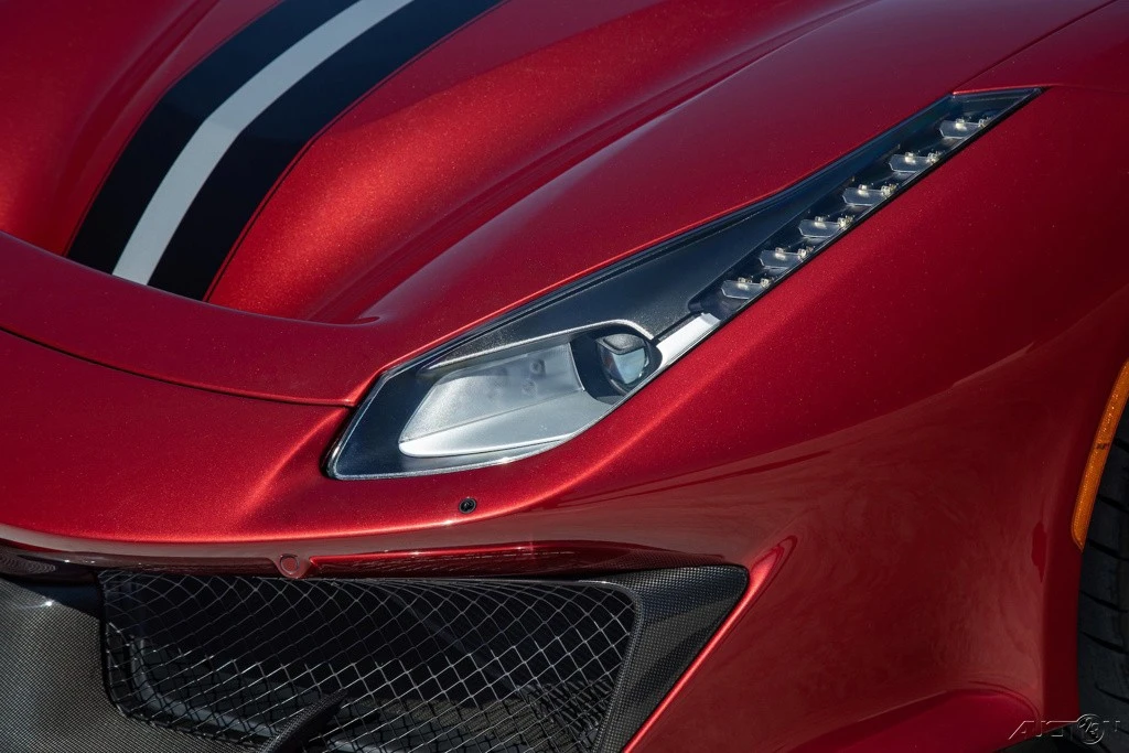 2019 Ferrari 488 - Image 15 of 21