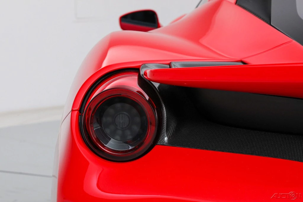 2019 Ferrari 488 - Image 18 of 21