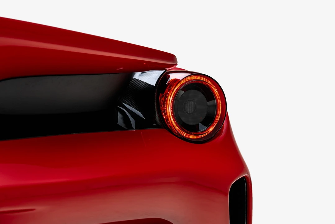 2019 Ferrari 488 - Image 30 of 31