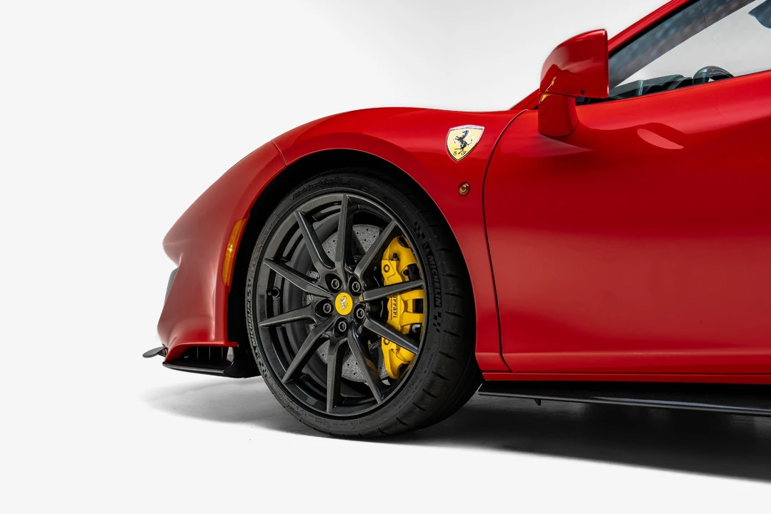 2019 Ferrari 488 - Image 16 of 31