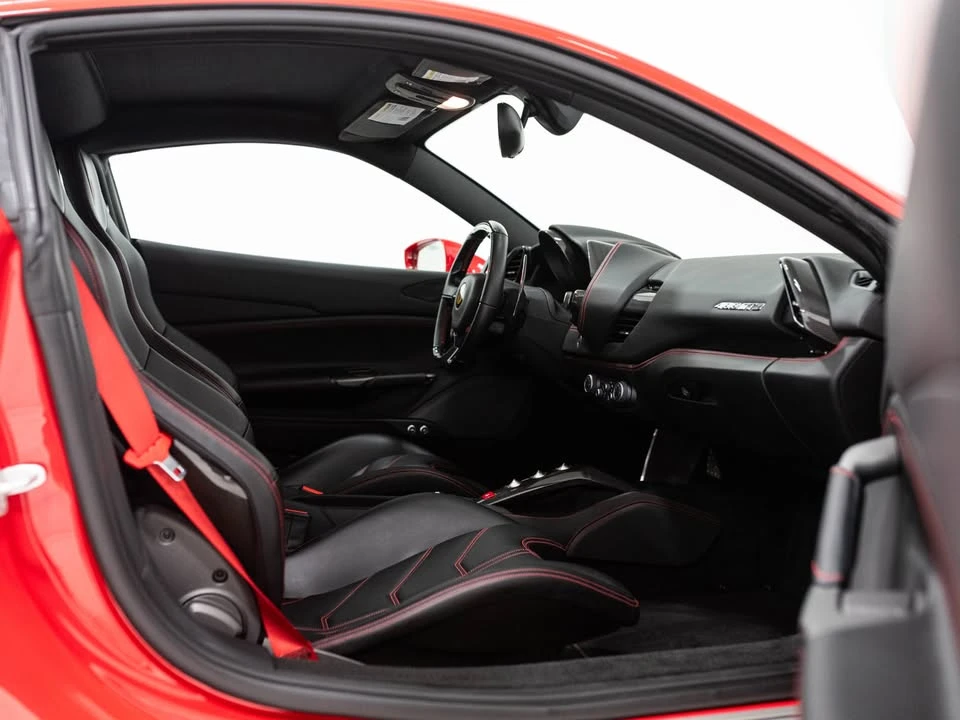 2019 Ferrari 488 GTB - Image 9 of 20
