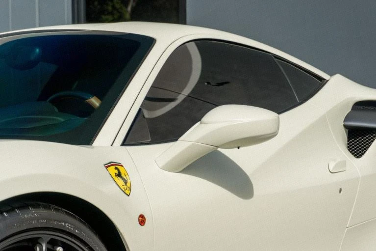 2019 Ferrari 488 GTB - Image 16 of 18