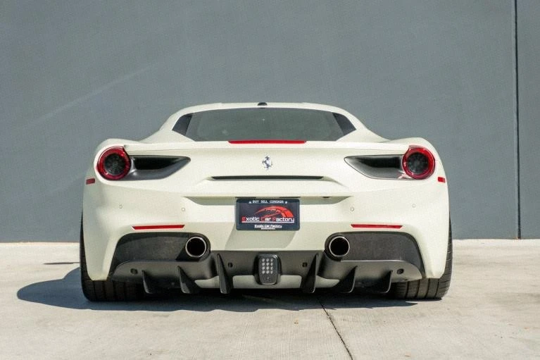 2019 Ferrari 488 GTB - Image 6 of 18