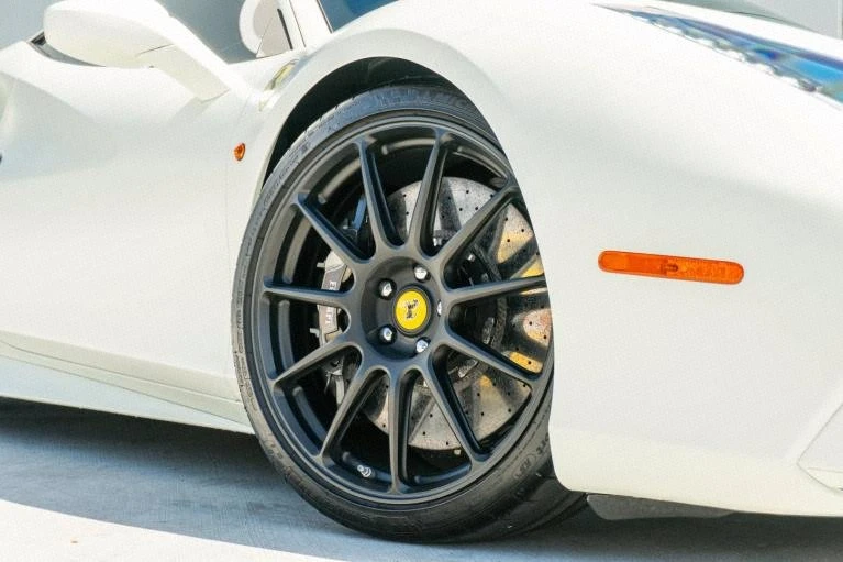 2019 Ferrari 488 GTB - Image 18 of 18