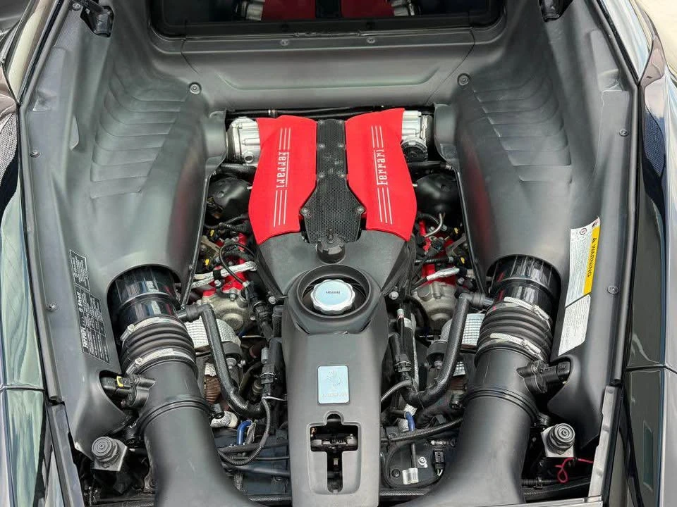 2019 Ferrari 488 GTB - Image 15 of 17
