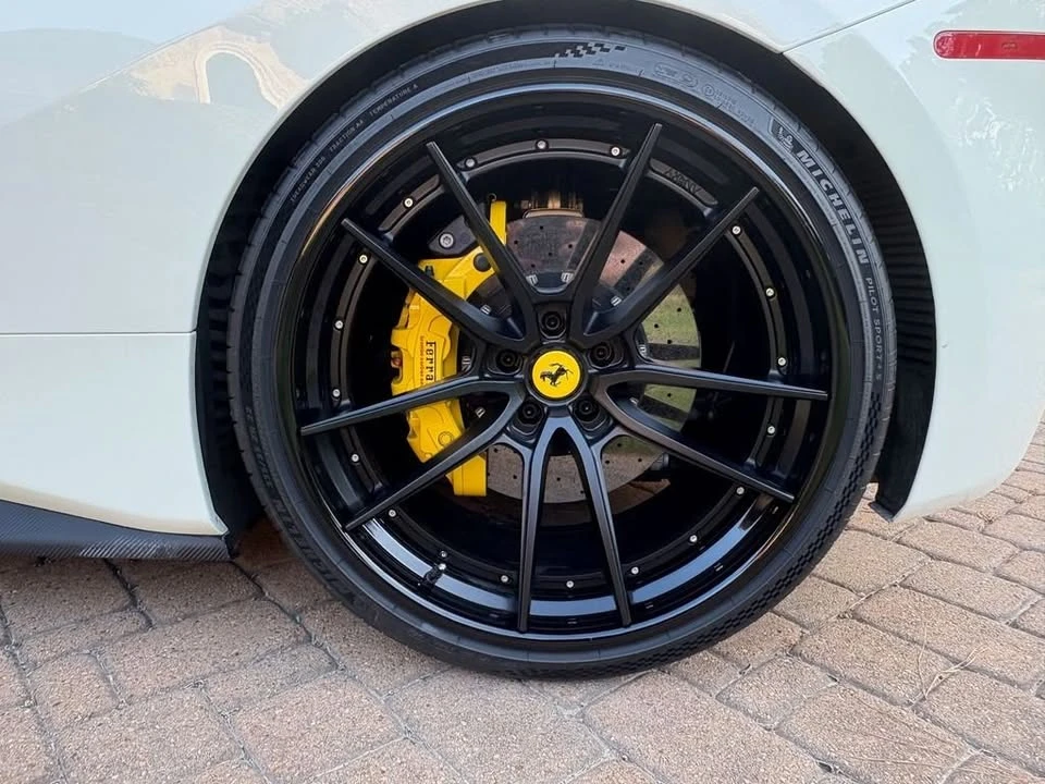 2019 Ferrari 488 GTB - Image 8 of 15