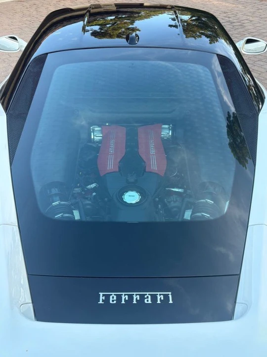2019 Ferrari 488 GTB - Image 9 of 14