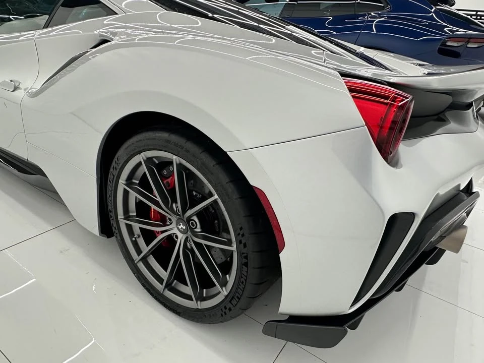 2019 Ferrari 488 Pista - Image 12 of 20