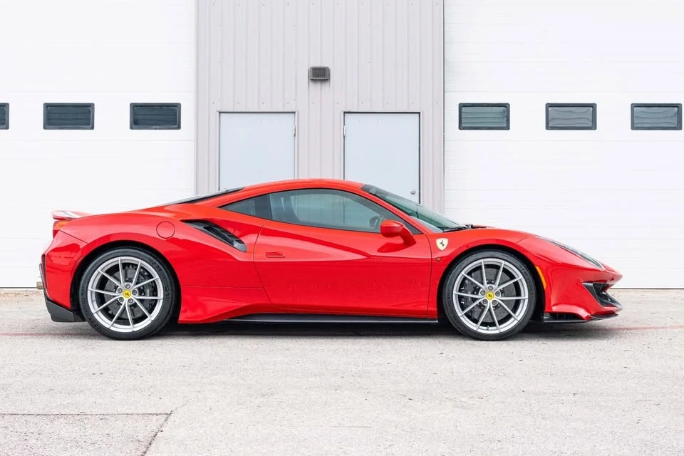 2019 Ferrari 488 Pista - Image 5 of 19