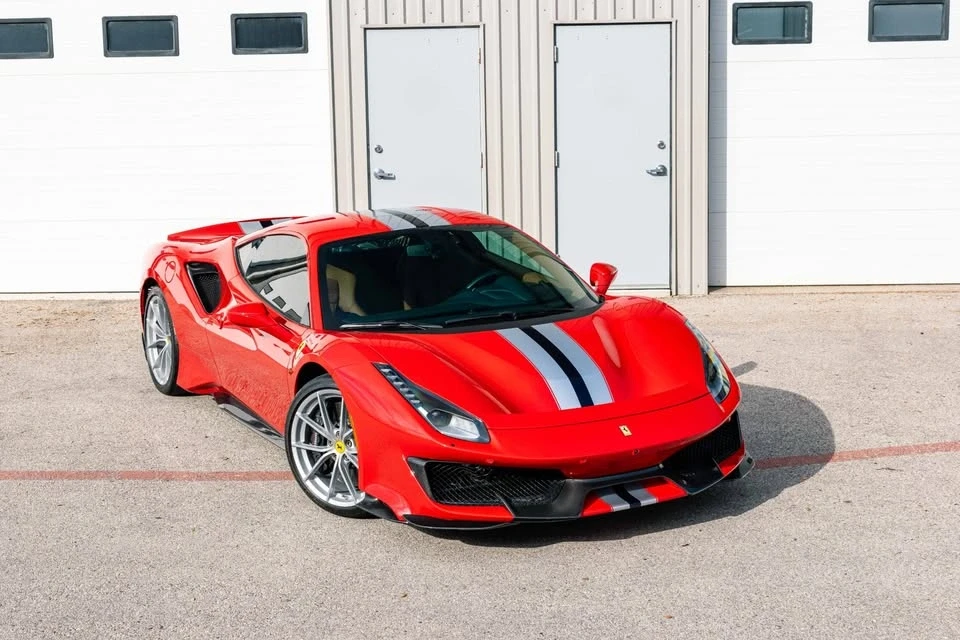 2019 Ferrari 488 Pista - Image 2 of 19
