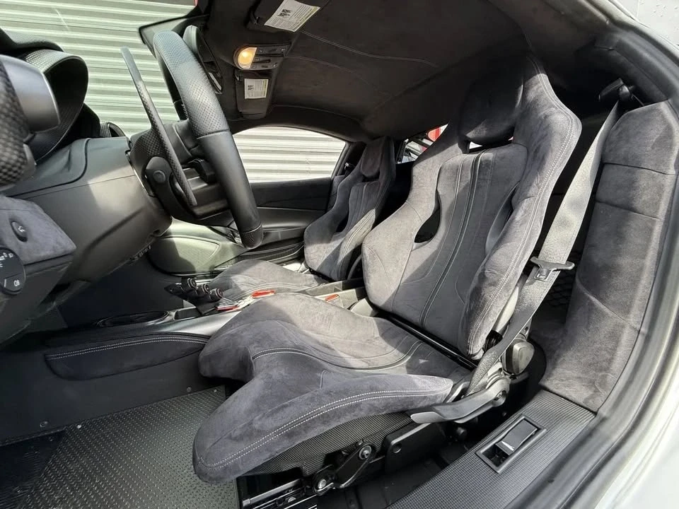 2019 Ferrari 488 Pista - Image 15 of 17
