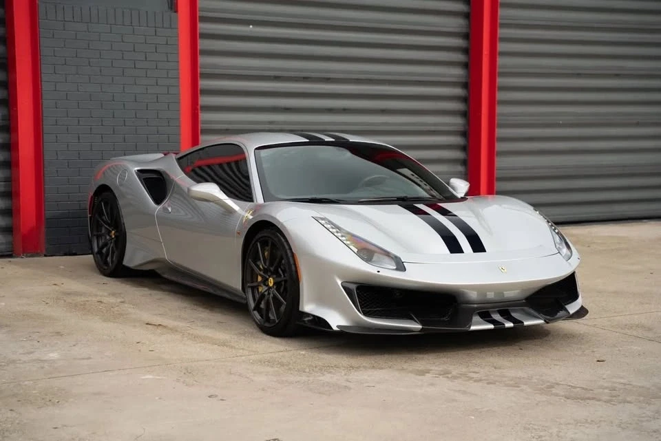 2019 Ferrari 488 Pista - Image 8 of 17