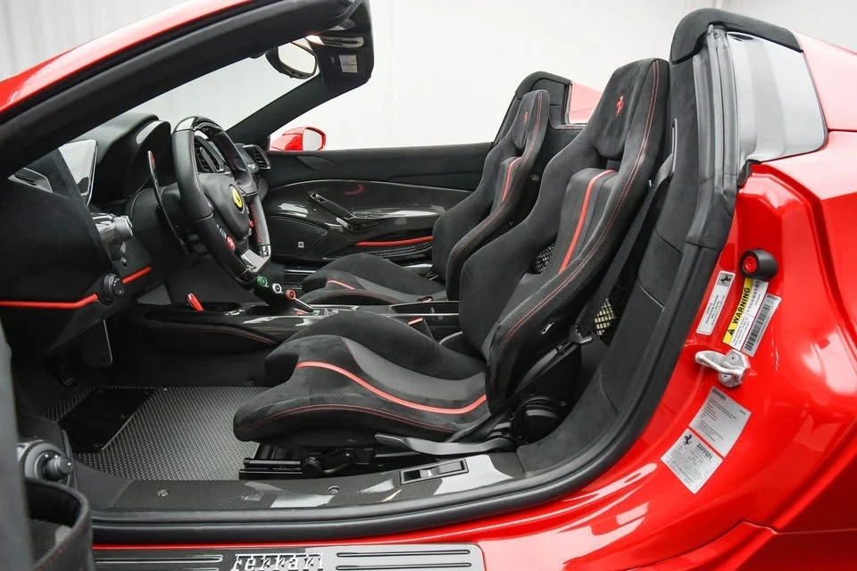2019 Ferrari 488 Pista Spider - Image 6 of 11
